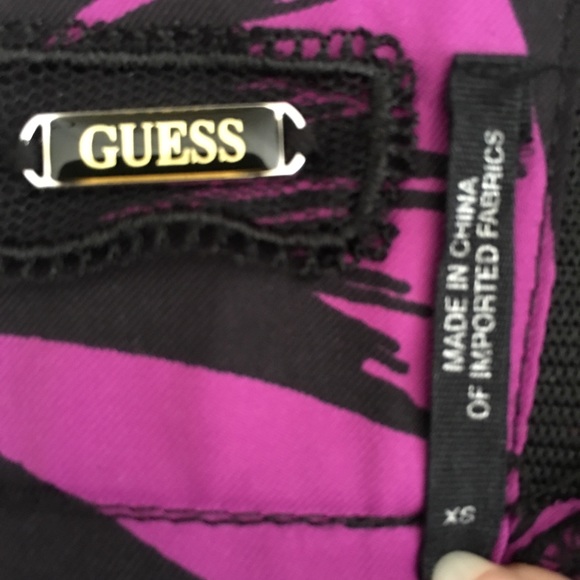 [81] GUESS Black & Purple Mini Skirt - Picture 5 of 5